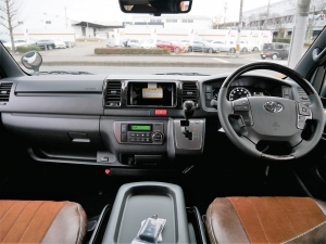 ハイエースバン一部改良後 安全装備追加 特別仕様車