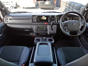 ハイエースバン一部改良後 安全装備追加 特別仕様車