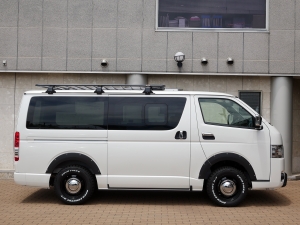 ハイエースバン車中泊　7人乗りハイエース