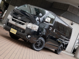 ハイエースバン3列シート　前向き8名乗車　車中泊　災害時避難