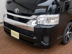 ハイエースバンスパロン　4WD　ディーゼル　特設ブラック