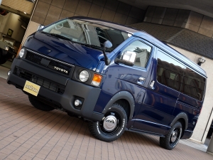 ハイエースワゴン10人乗り ワゴン　車中泊できるライトキャンピングカー