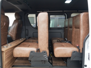 ハイエースバン安全装備追加 特別仕様車