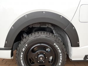 ハイエースバン安全装備追加 特別仕様車