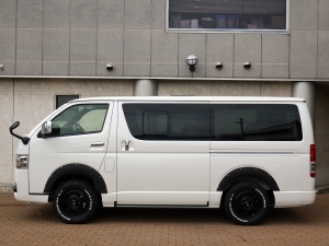 ハイエースバン安全装備追加 特別仕様車