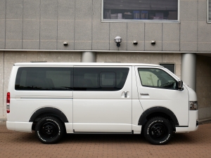 ハイエースバン安全装備追加 特別仕様車