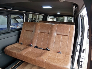 ハイエースバン安全装備追加 特別仕様車