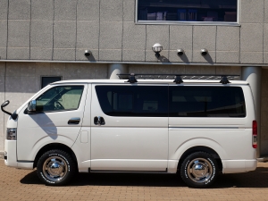 ハイエースバン安全装備追加 特別仕様車