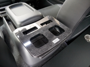 ハイエースバン 安全装備追加 特別仕様車