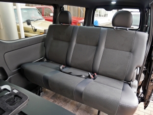 ハイエースバン 安全装備追加 特別仕様車