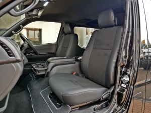 ハイエースバン 安全装備追加 特別仕様車