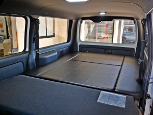 ハイエースバン 安全装備追加 特別仕様車
