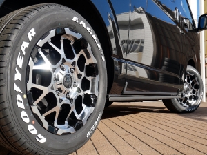 ハイエースバン 安全装備追加 特別仕様車