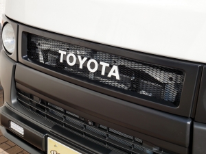 ハイエースバンDX　4WD　ディーゼル　丸目