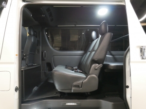ハイエースバン安全装備追加 特別仕様車
