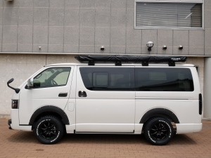 ハイエースバンキャンプ　アウトドア　レジャー　車中泊　