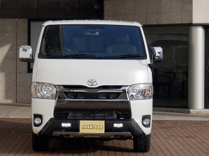 ハイエースバン安全装備追加 特別仕様車