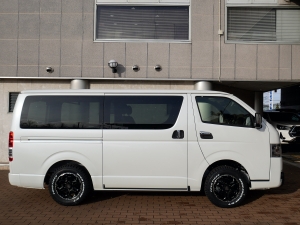 ハイエースバン安全装備追加 特別仕様車