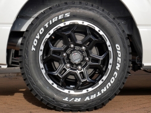ハイエースバン安全装備追加 特別仕様車