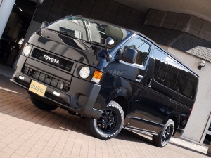 ハイエースバンDX　4WD　ディーゼル　丸目