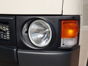 ハイエースバンDX　4WD　ディーゼル　丸目