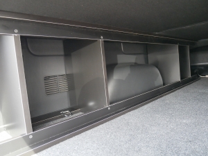 ハイエースバン 安全装備追加 特別仕様車