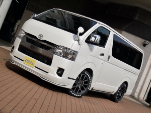 ハイエースバン新車一部改良後　ディーゼル四駆