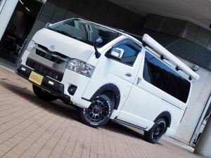 ハイエースバン新車一部改良後　ディーゼル四駆