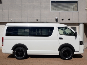 ハイエースワゴン１０人乗り　車中泊できる街乗り仕様車