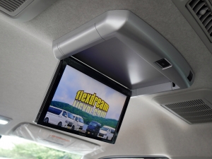 ハイエースワゴン１０人乗り　車中泊できる街乗り仕様車