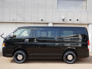 ハイエースバン新車一部改良後　ディーゼル四駆