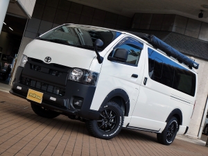 ハイエースバン新車一部改良後　ディーゼル四駆