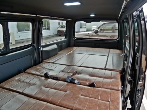 ハイエースバン新車アウトレット 安全装備追加 特別仕様車