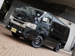 ハイエースバン新車一部改良後　ディーゼル四駆