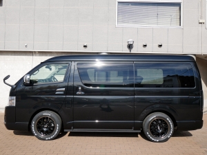 ハイエースワゴン１０人乗り　車中泊できる街乗り仕様車