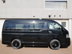 ハイエースワゴン１０人乗り　車中泊できる街乗り仕様車