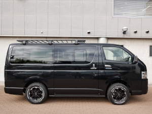 ハイエースバン新車一部改良後　ディーゼル四駆