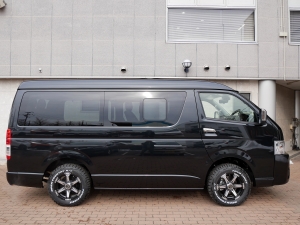 ハイエースワゴン１０人乗り　車中泊できる街乗り仕様車