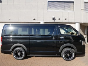 ハイエースバン新車一部改良後　ディーゼル四駆