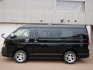 ハイエースワゴン１０人乗り　車中泊できる街乗り仕様車