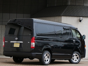 ハイエースワゴン１０人乗り　車中泊できる街乗り仕様車