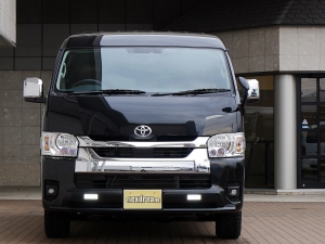 ハイエースワゴン１０人乗り　車中泊できる街乗り仕様車