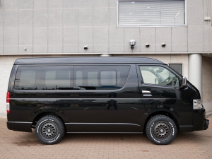 ハイエースワゴン１０人乗り　車中泊できる街乗り仕様車