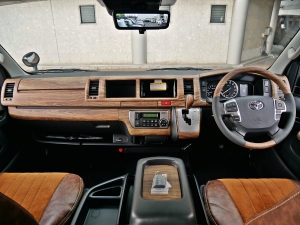 ハイエースワゴンキャンピング　車中泊できる街乗り仕様車