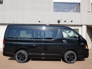 ハイエースワゴン新車アウトレット新車コンプリート　ハイエースワゴン２ＷＤ