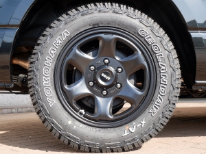 ハイエースワゴン新車アウトレット新車コンプリート　ハイエースワゴン２ＷＤ