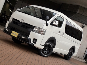 ハイエースバン新車アウトレットマイナーチェンジモデル バンライフカスタム