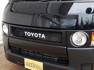ハイエースバンDX　4WD　ディーゼル　丸目