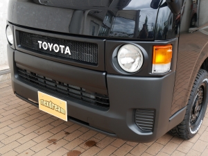 ハイエースバンDX　4WD　ディーゼル　丸目