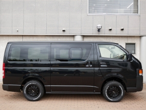 ハイエースバンDX　4WD　ディーゼル　丸目